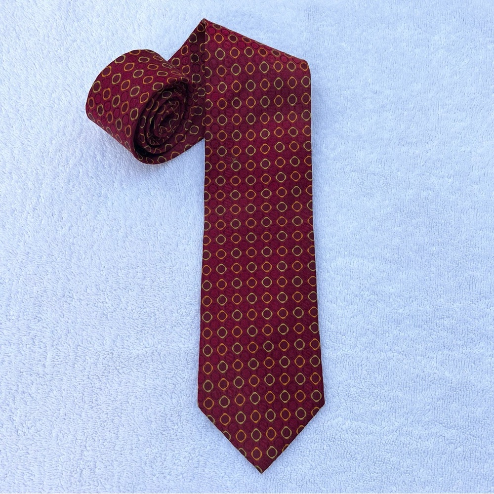 Hugo Boss Red Silk Tie Made in Italy